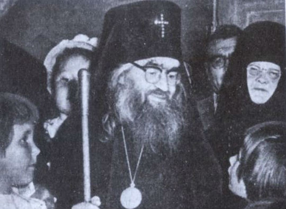 Свт Иоанн с детьми Свт Иоанн с детьми