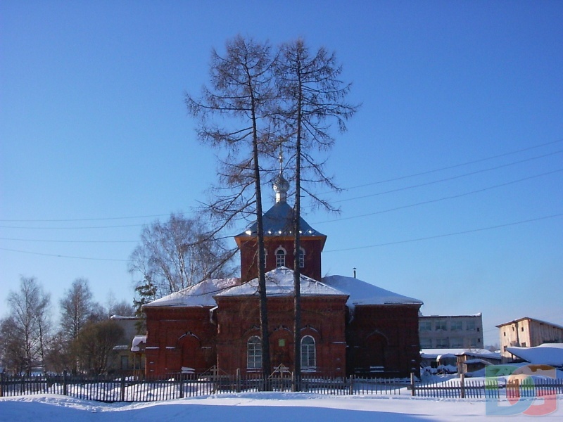 лиственицы у алтаря лиственицы у алтаря