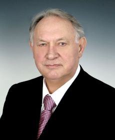 Маслюков Юрий Дмитриевич Маслюков Юрий Дмитриевич