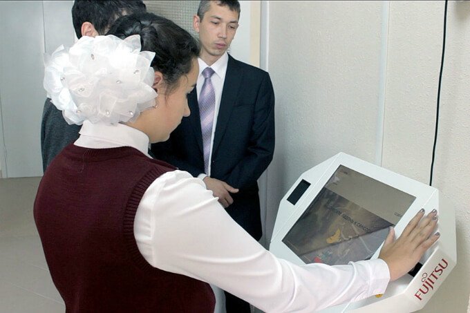 Дети в школе ладошки Дети в школе ладошки
